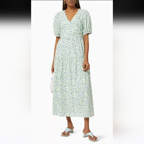 Y.A.S Dresses & Skirts - EUC Y.A.S cotton tie waist midi dress in mint Floral Puff Sleeve Size M